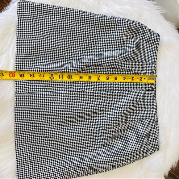 FOREVER 21 Skirt black white hounds tooth check plaid Checkered PRINT M Zip - Picture 6 of 8